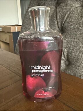 Bath & Body Works Midnight Pomegranate Shower Gel